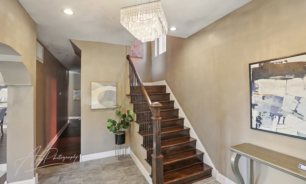 4920 Maple, after renovation, view 6