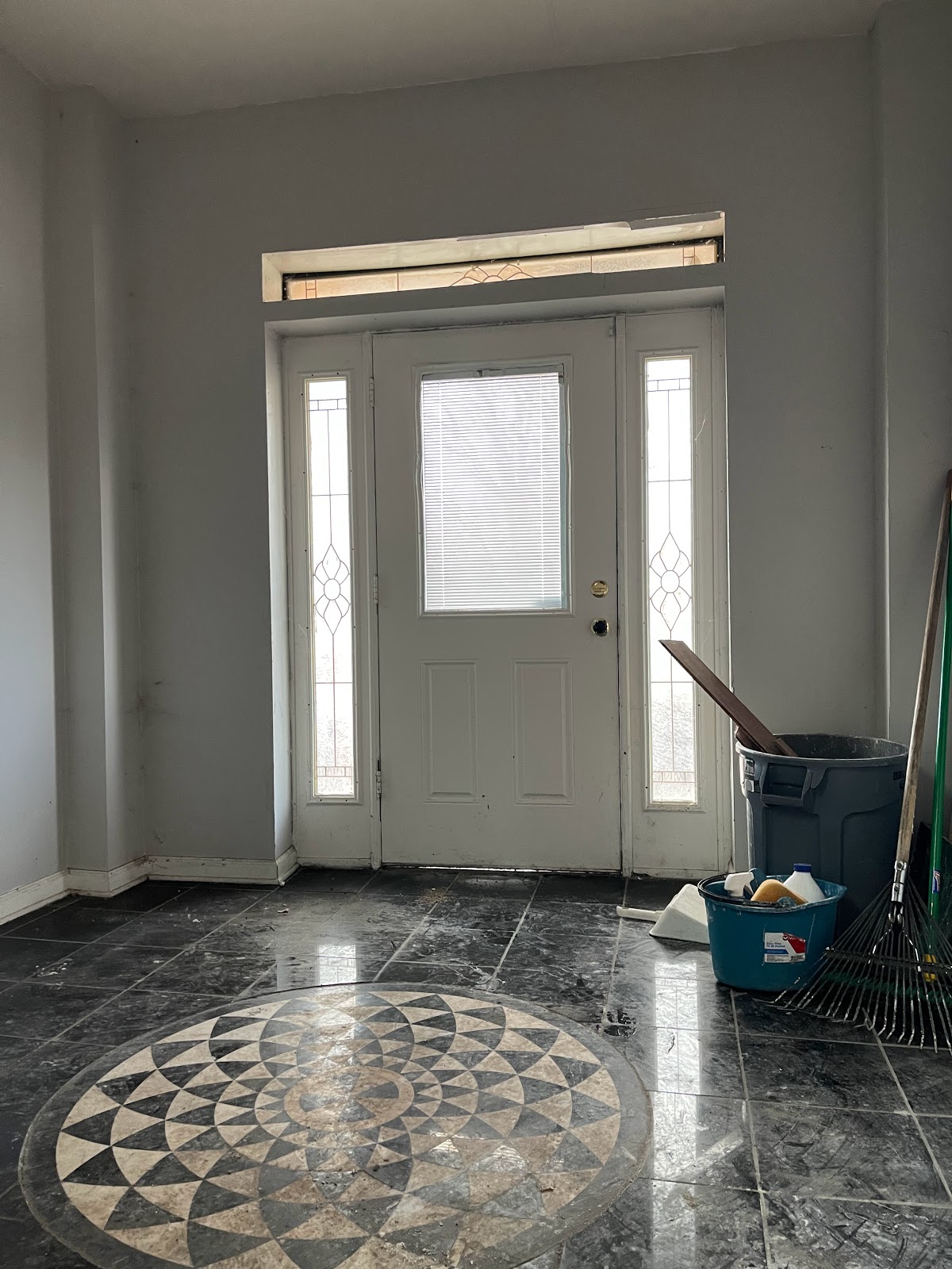 4920 Maple, before renovation, view 2