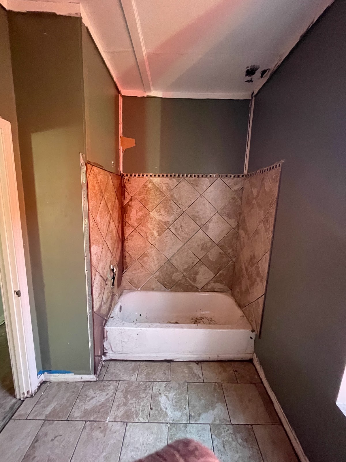 4920 Maple, before renovation, view 11